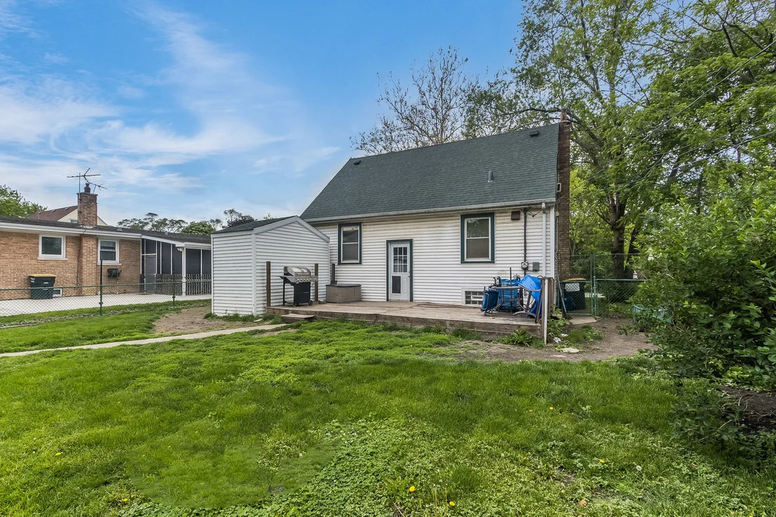 Photo of 17639 Roy Street