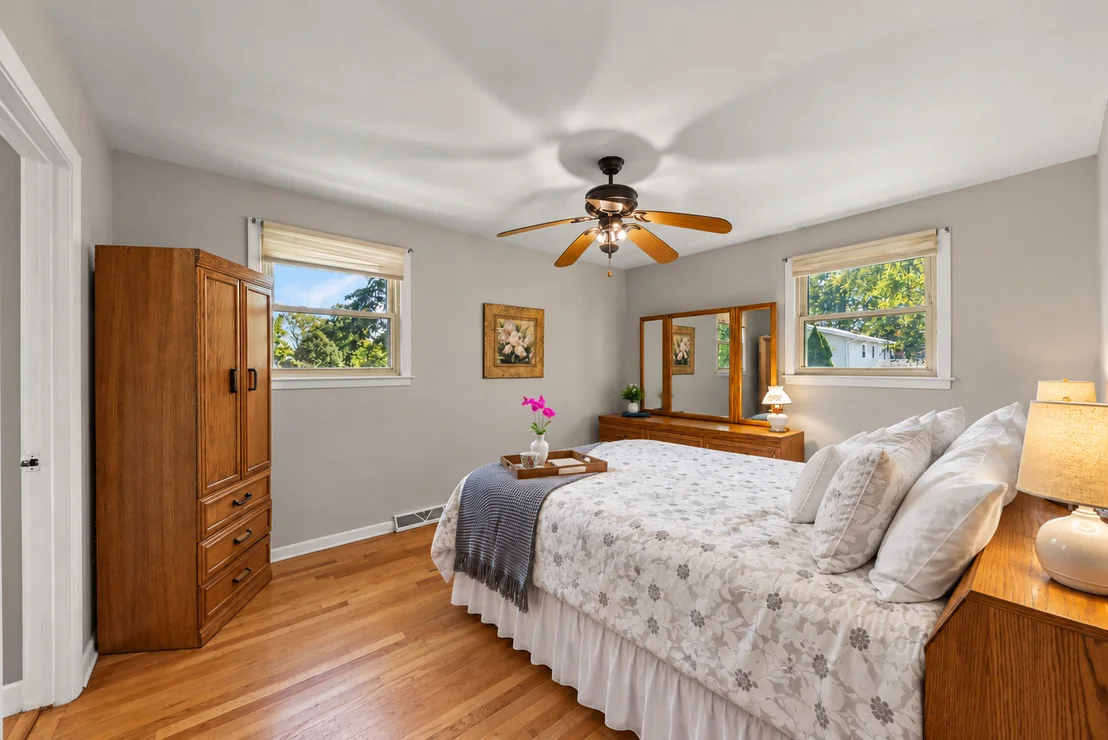 Photo of 409 Maple Lane