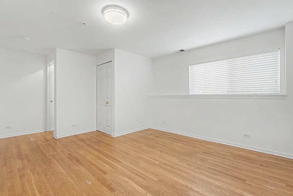 Photo of 792 RIVER MILL Parkway