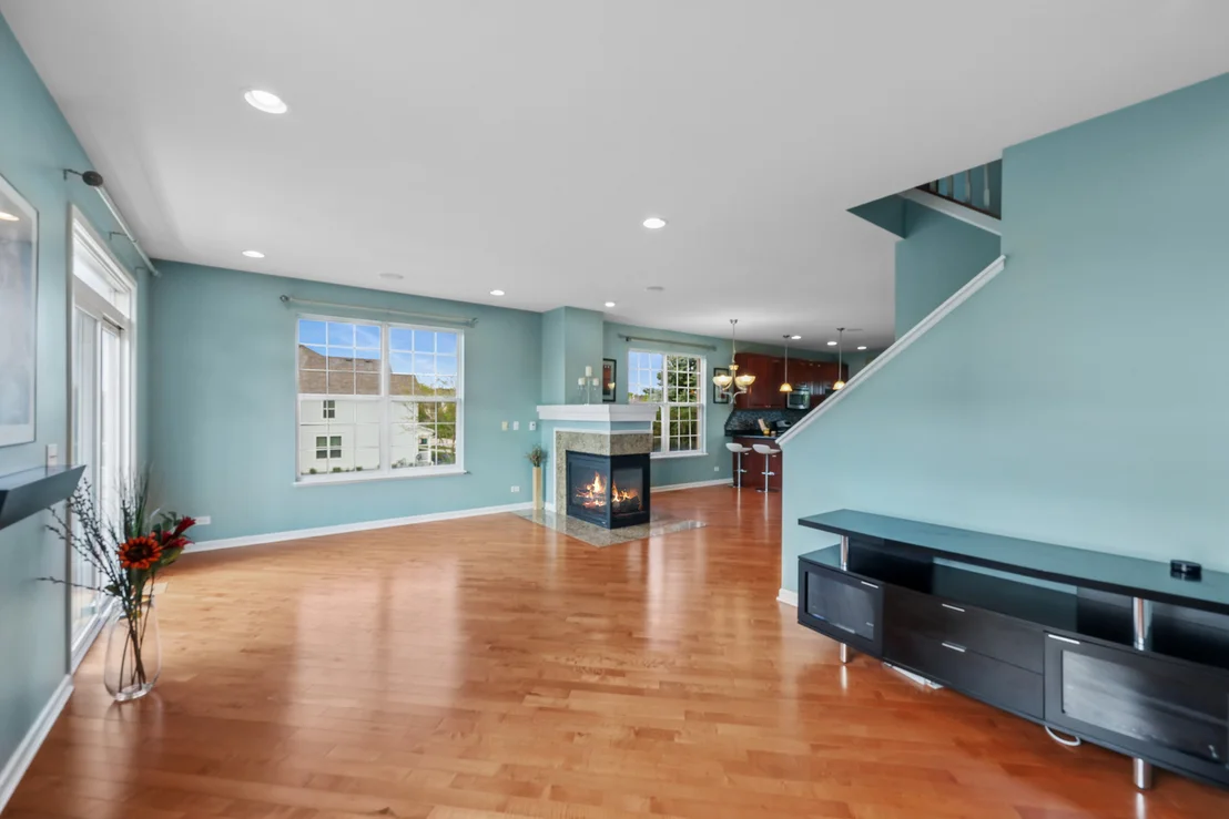 Photo of 1009 Alberta Road