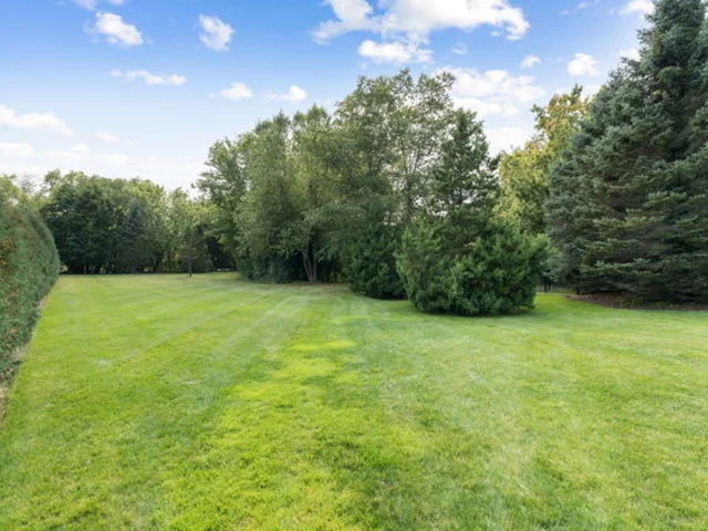 Photo of 950 Gage Lane