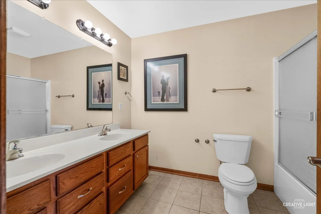 Photo of 457 Davis Drive