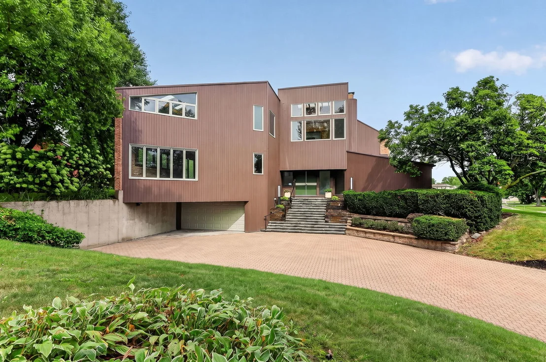 Photo of 42 Royal Vale Drive