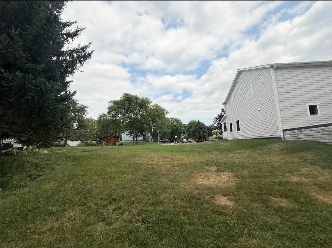 Photo of 1140 Honeysuckle Drive