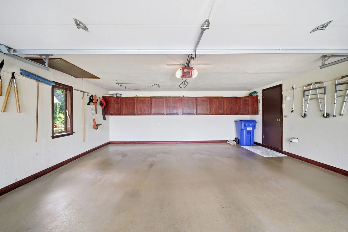 Photo of 534 E Forest Avenue