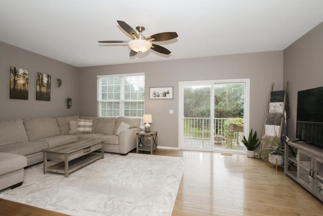 Photo of 734 THORNBURY Road