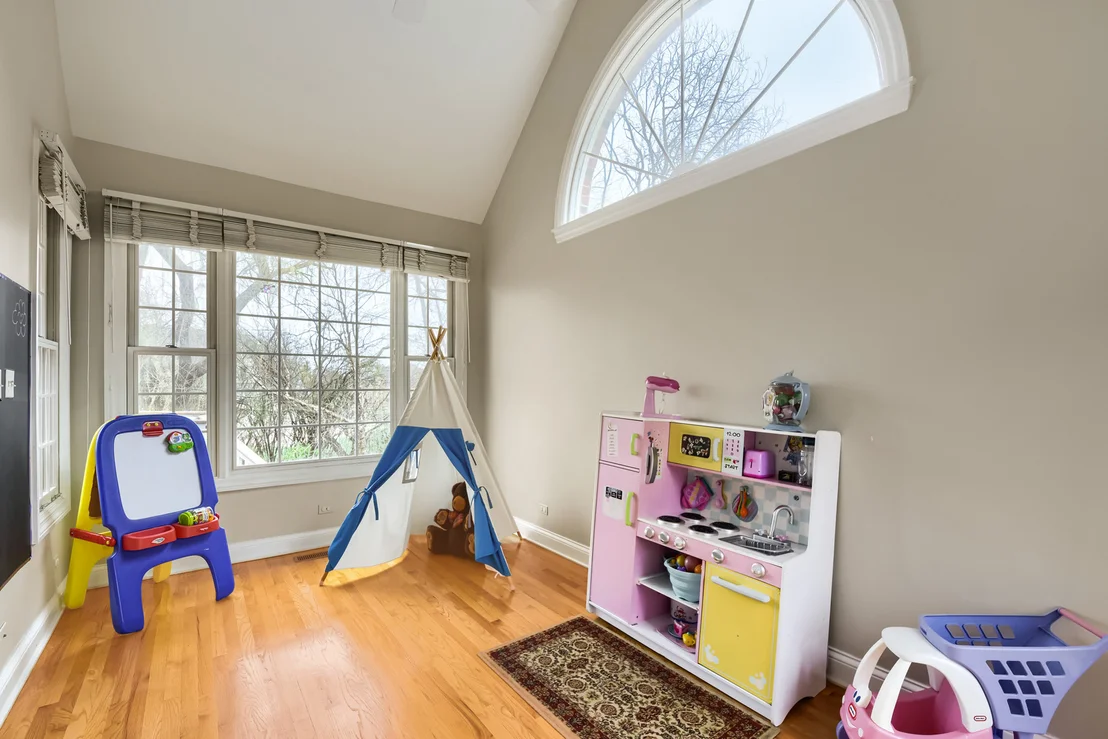 Photo of 56 Ridgefield Lane