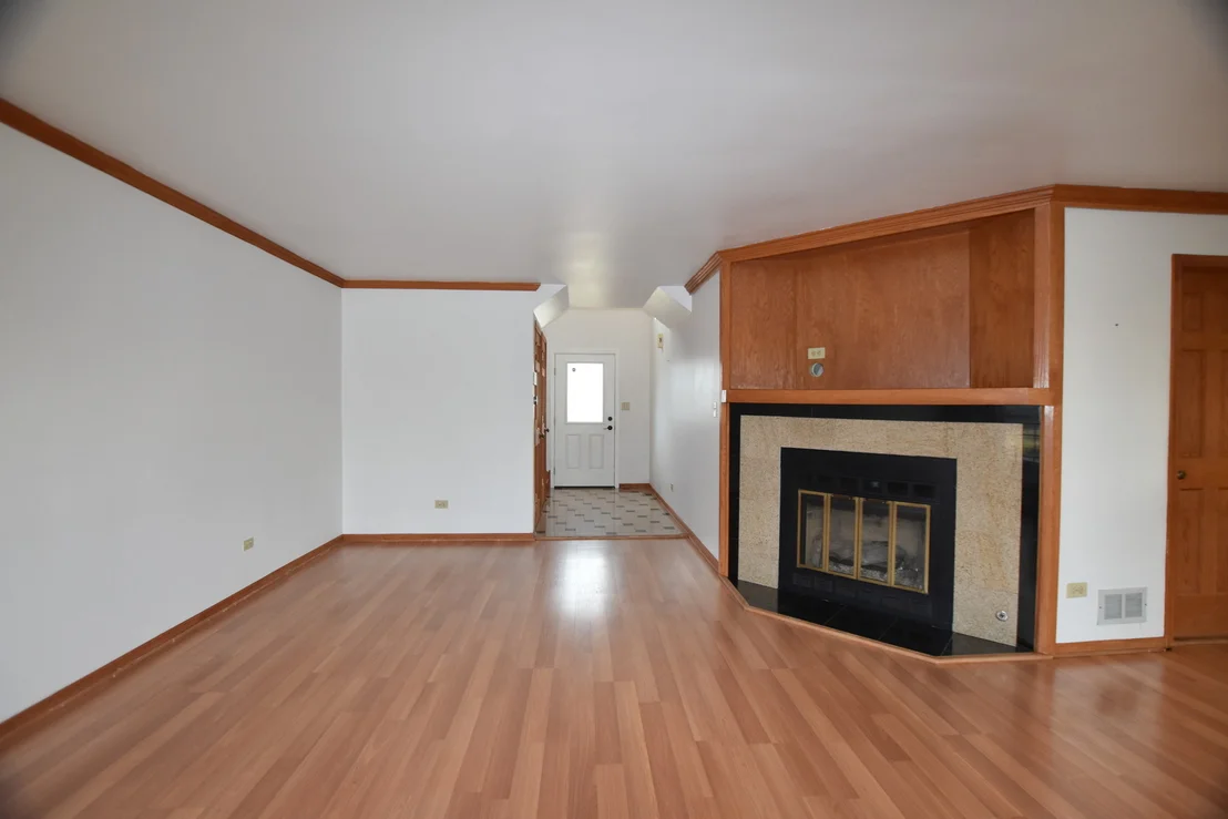 Photo of 4475 Olmstead Drive