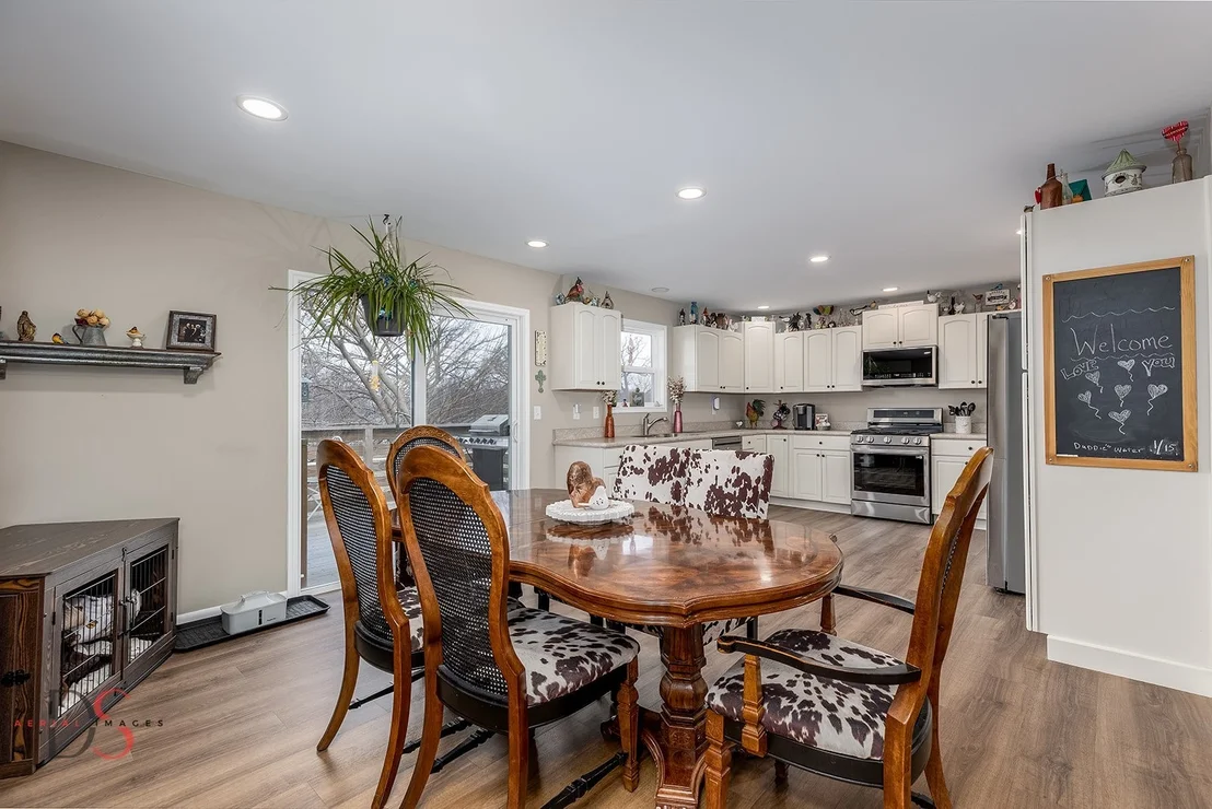 Photo of 4 Maplewood Lane