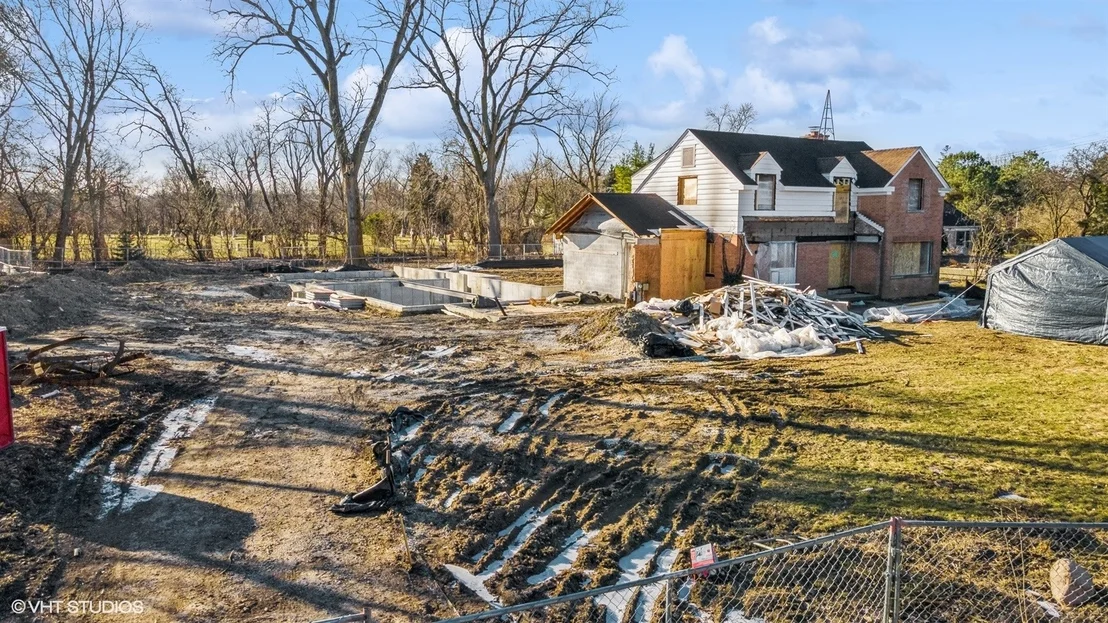 Photo of 535 Fairway Lane