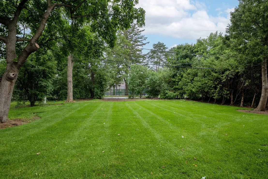 Photo of 2238 Prairie Street