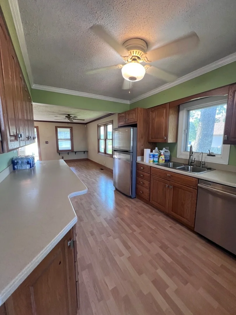 Photo of 1127 HOWELL Place