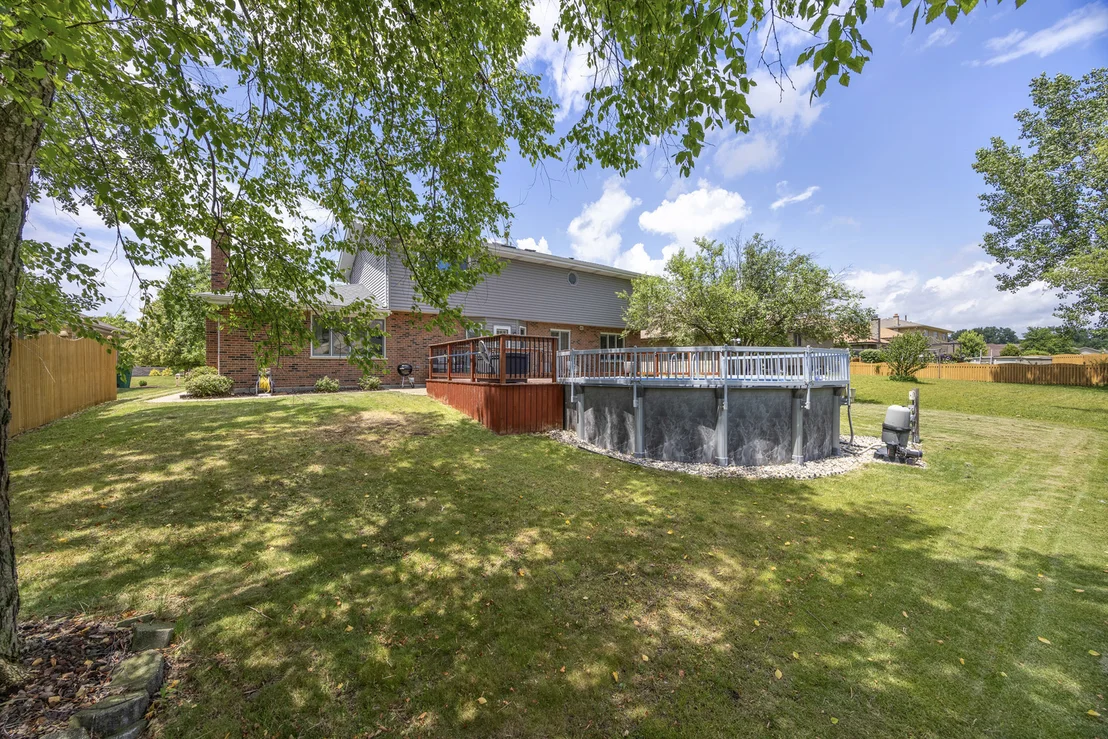 Photo of 800 Lisdowney Drive