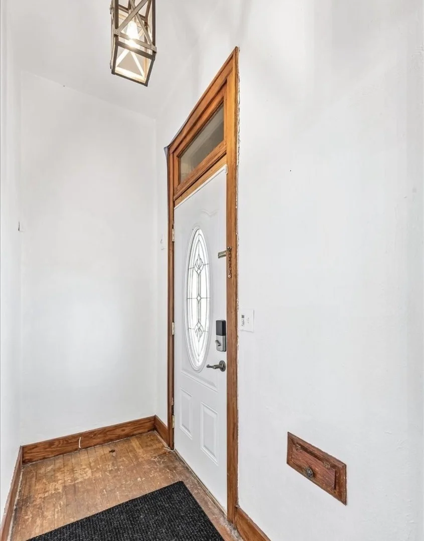 Photo of 610 McClure Avenue