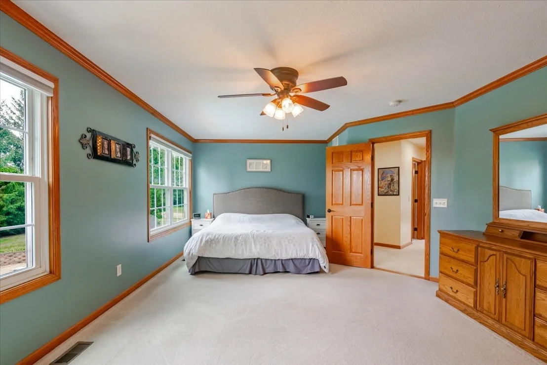 Photo of 9962 Wolf Hill Road