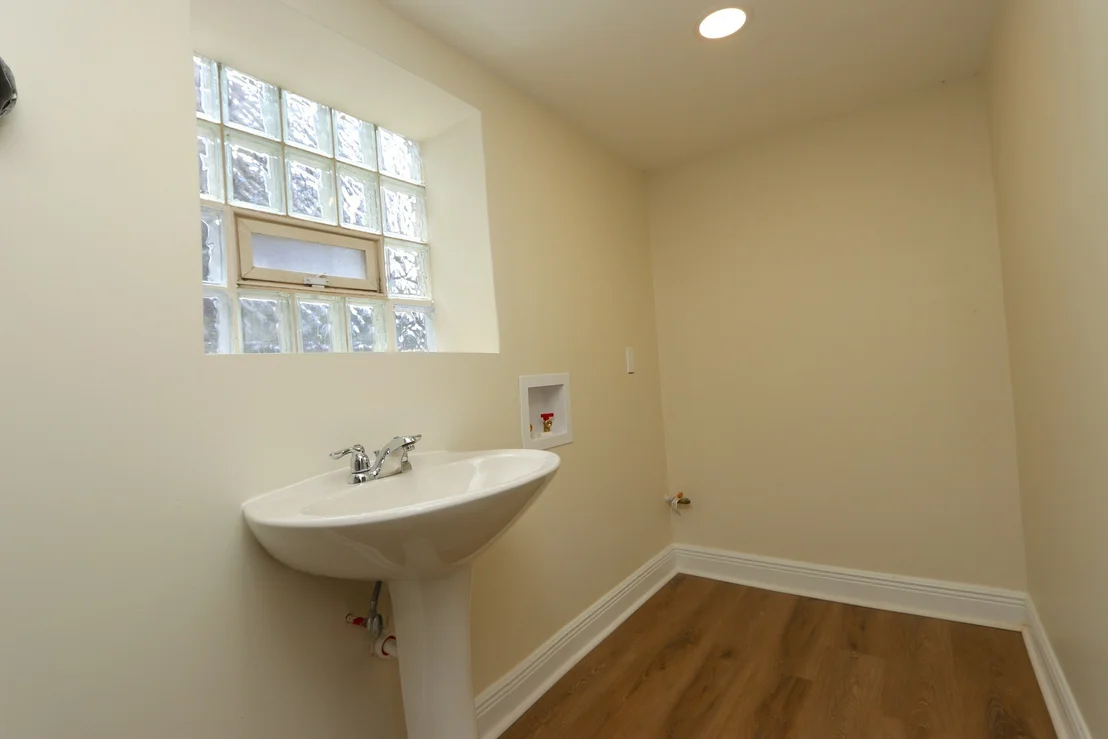 Photo of 1430 S 10th Avenue