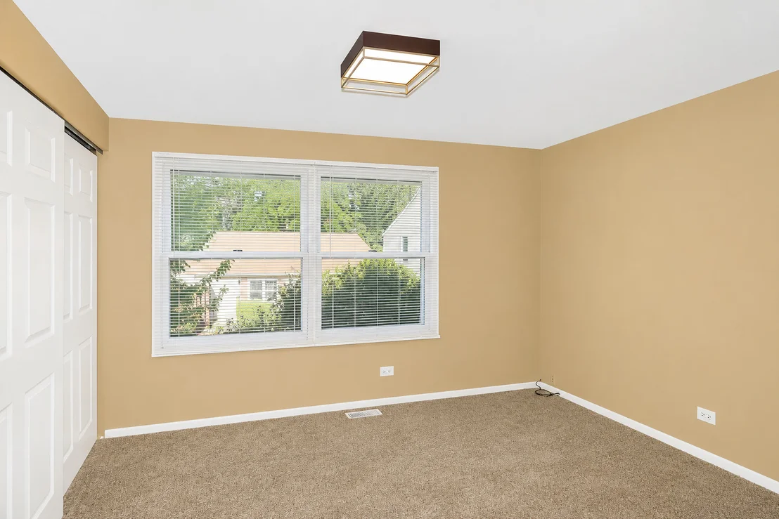 Photo of 1796 Queensbury Circle