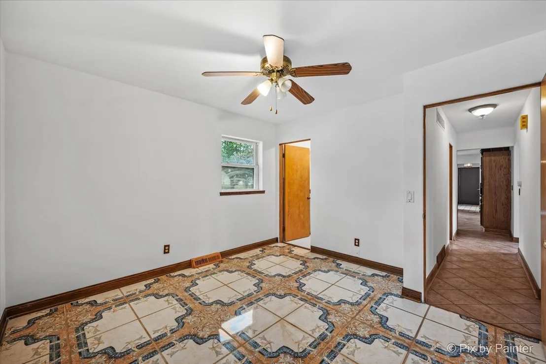 Photo of 1218 Oakleaf Avenue