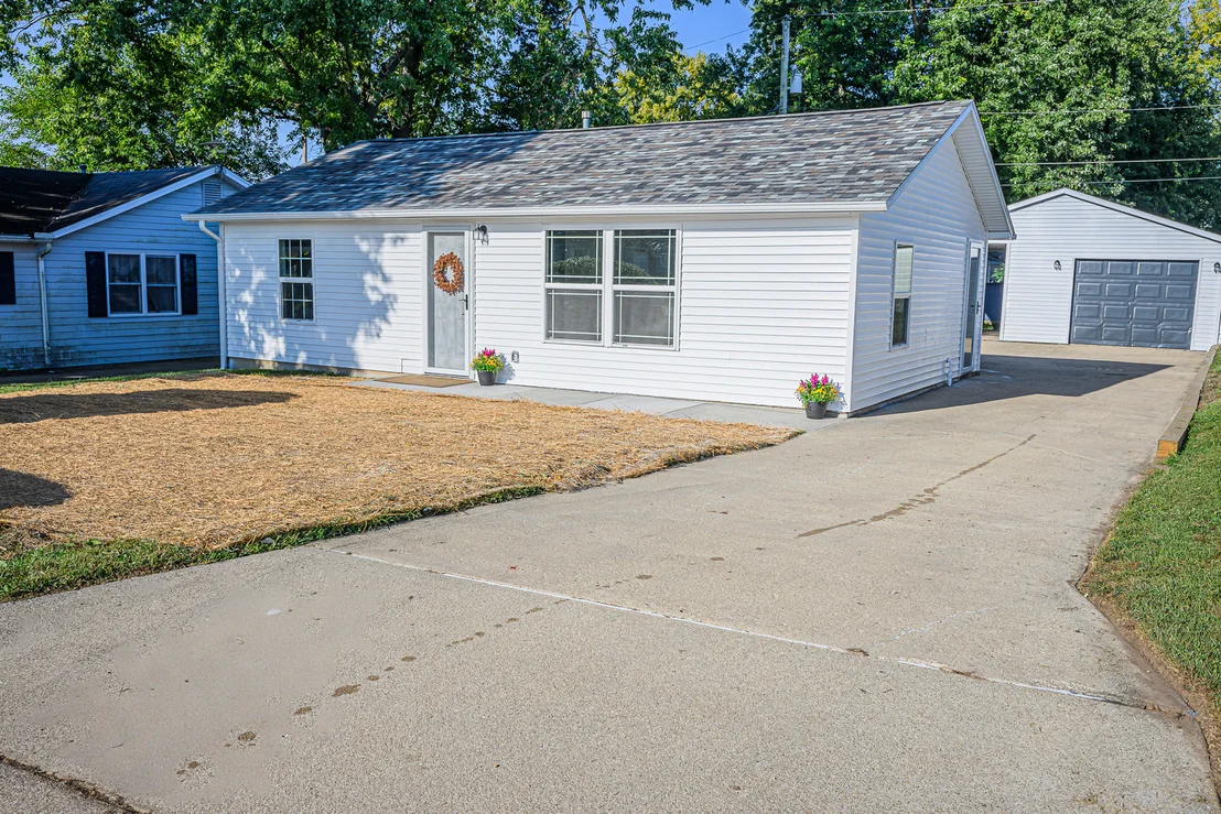 Photo of 3019 Robert Street