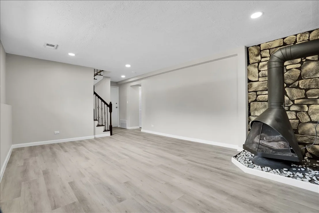 Photo of 4255 Dixon Drive