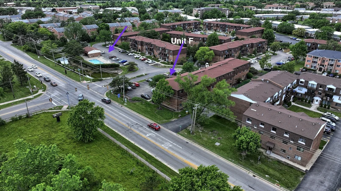 Photo of Unit F at 600 Cobblestone Circle