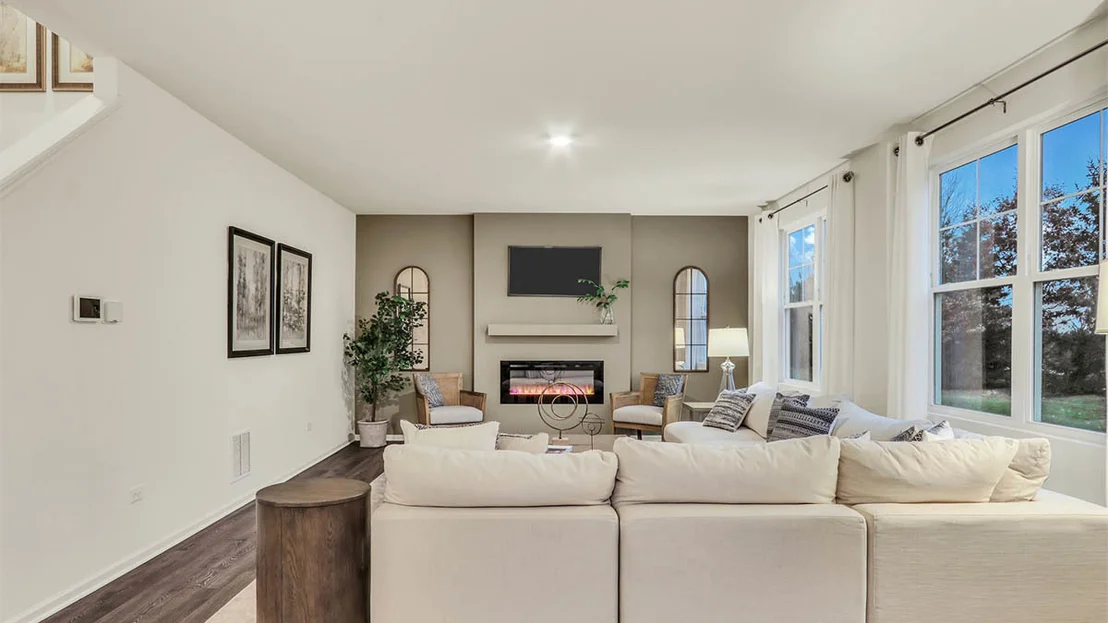 Photo of 10037 Edgebrook Lane