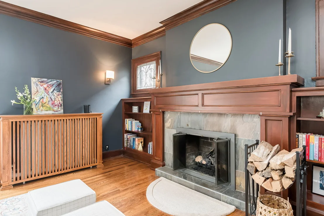 Photo of 735 Clinton Place