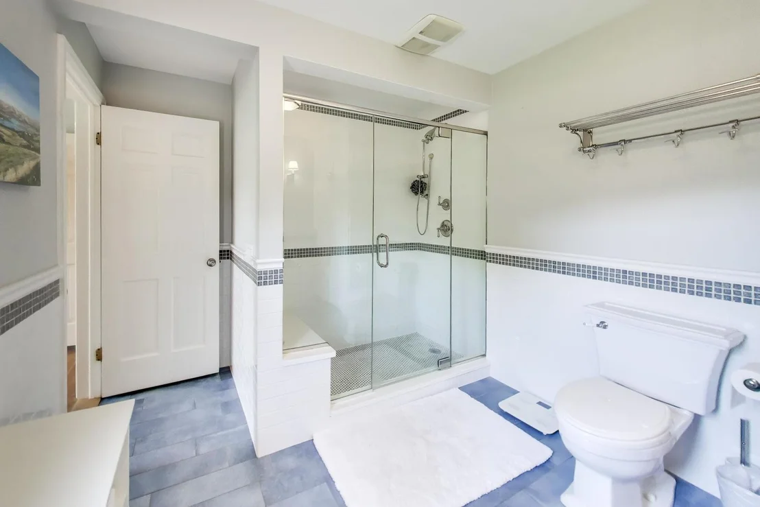 Photo of 2113 Middlefork Road