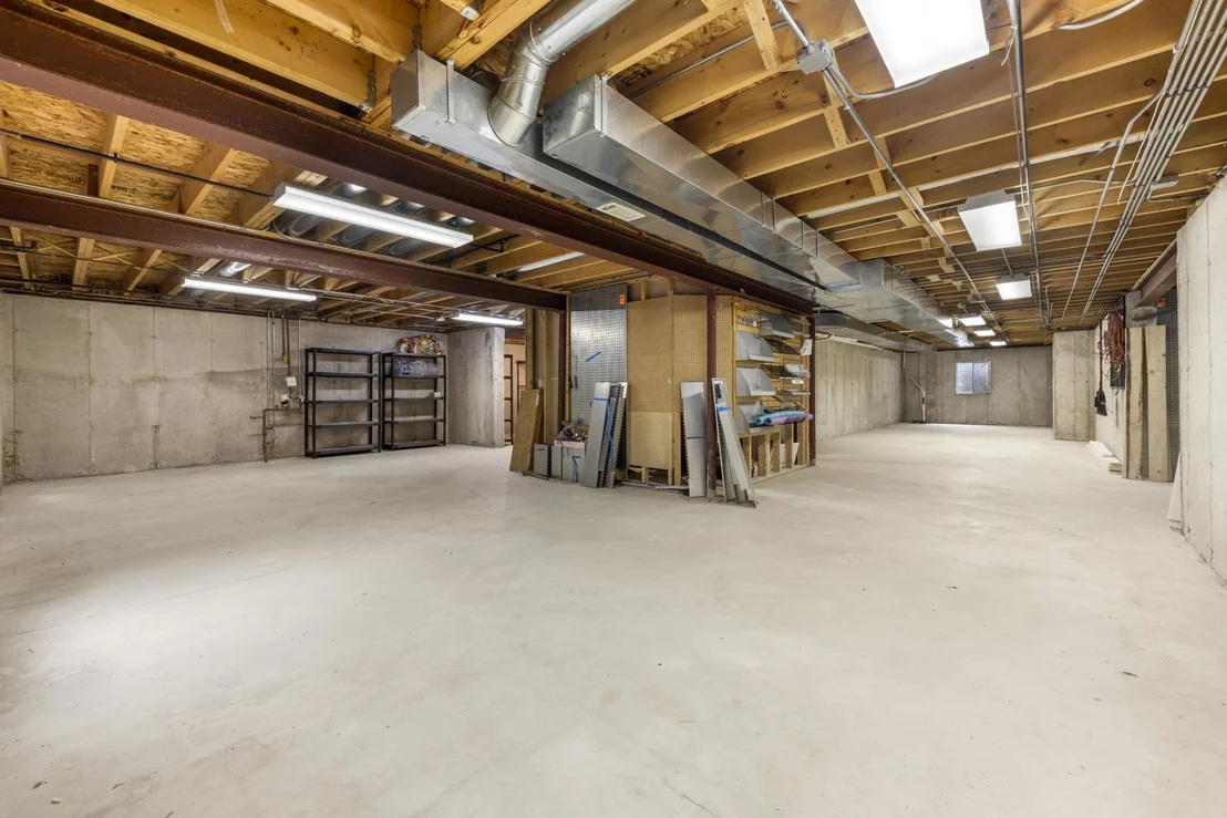 Photo of 2855 Clara Avenue