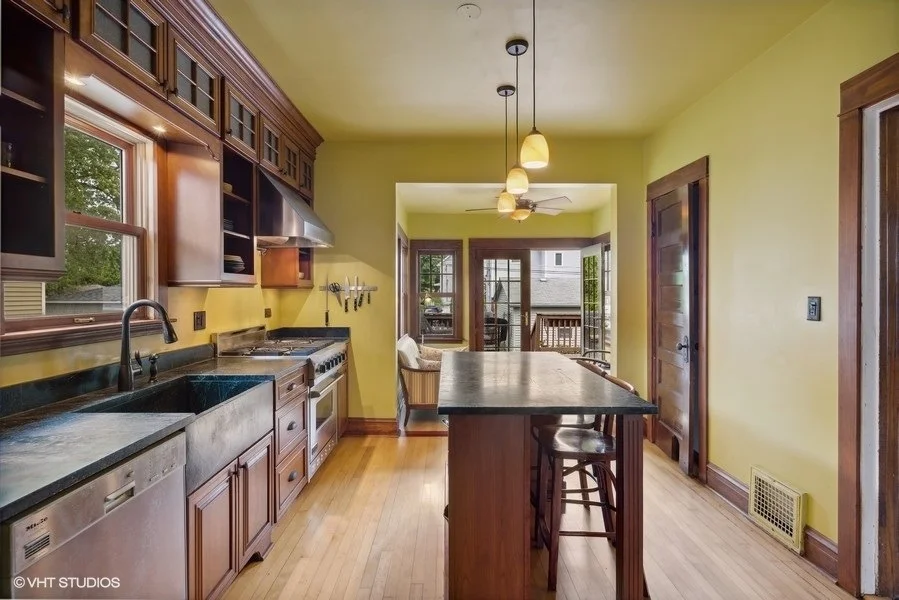 Photo of 512 Ferdinand Avenue