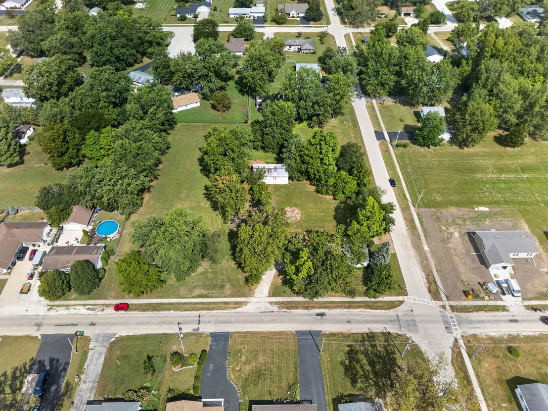 Photo of 406 W 3rd Street