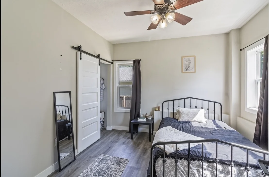 Photo of 812 Painter Street