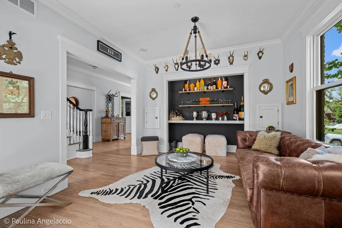 Photo of 203 Dundee Avenue