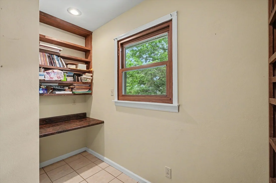 Photo of 204 E Willard Street