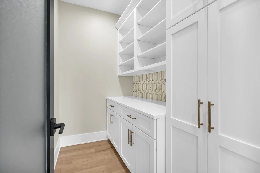 Photo of 2709 Castlerock Drive
