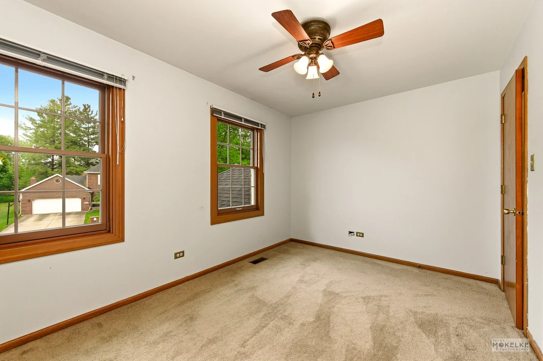 Photo of 2340 Ridgewood Road