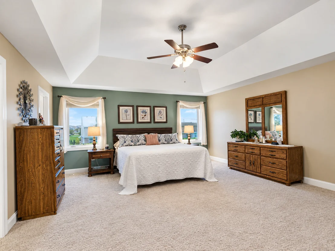 Photo of 2016 Edgeview Drive