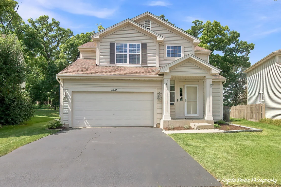Photo of 352 N CORNERSTONE Drive