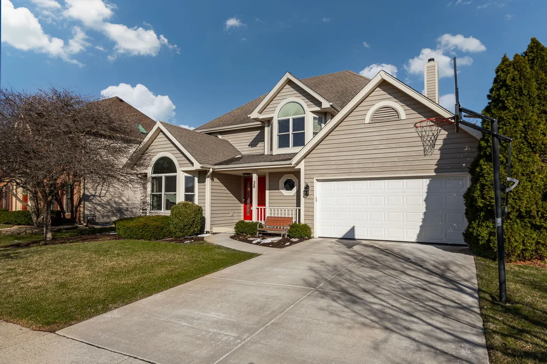Photo of 38 Breckenridge Drive