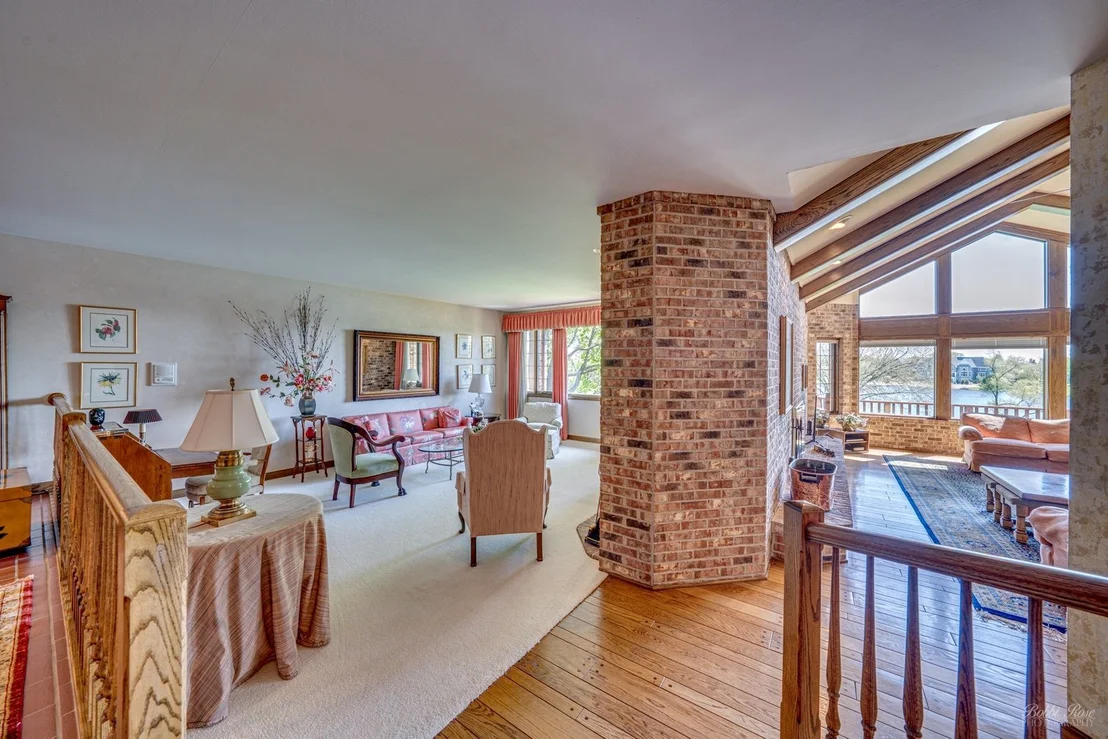 Photo of 1825 CLOVER Drive