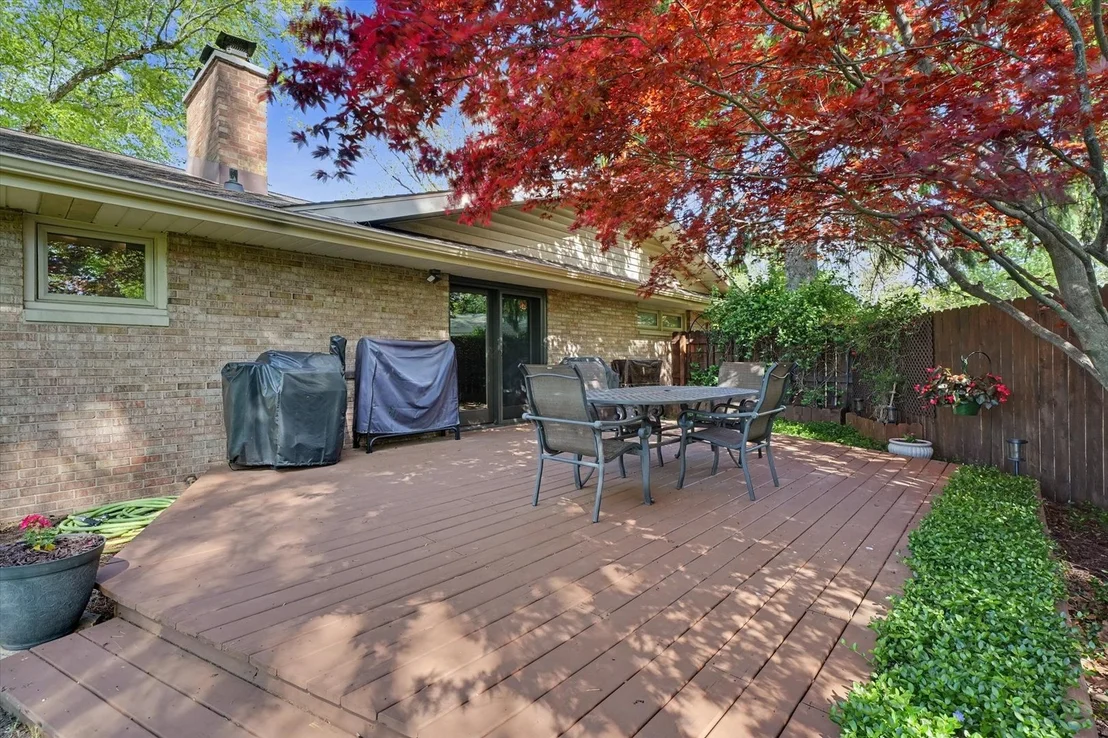Photo of 1115 Foothill Drive