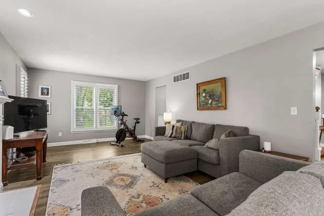 Photo of 1703 Mayfair Road