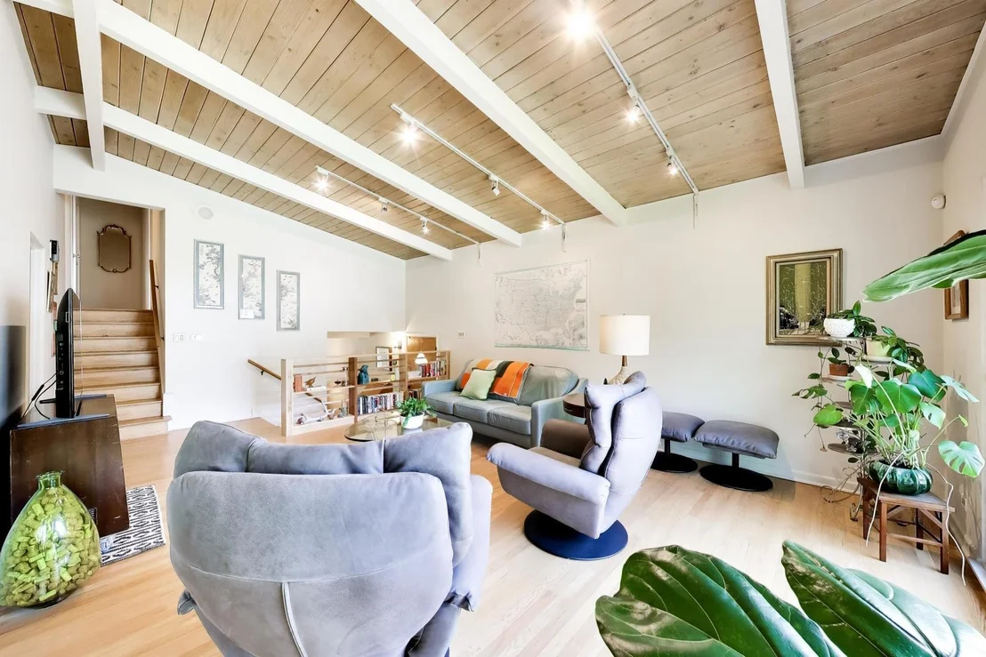 Photo of 3827 White Cloud Drive