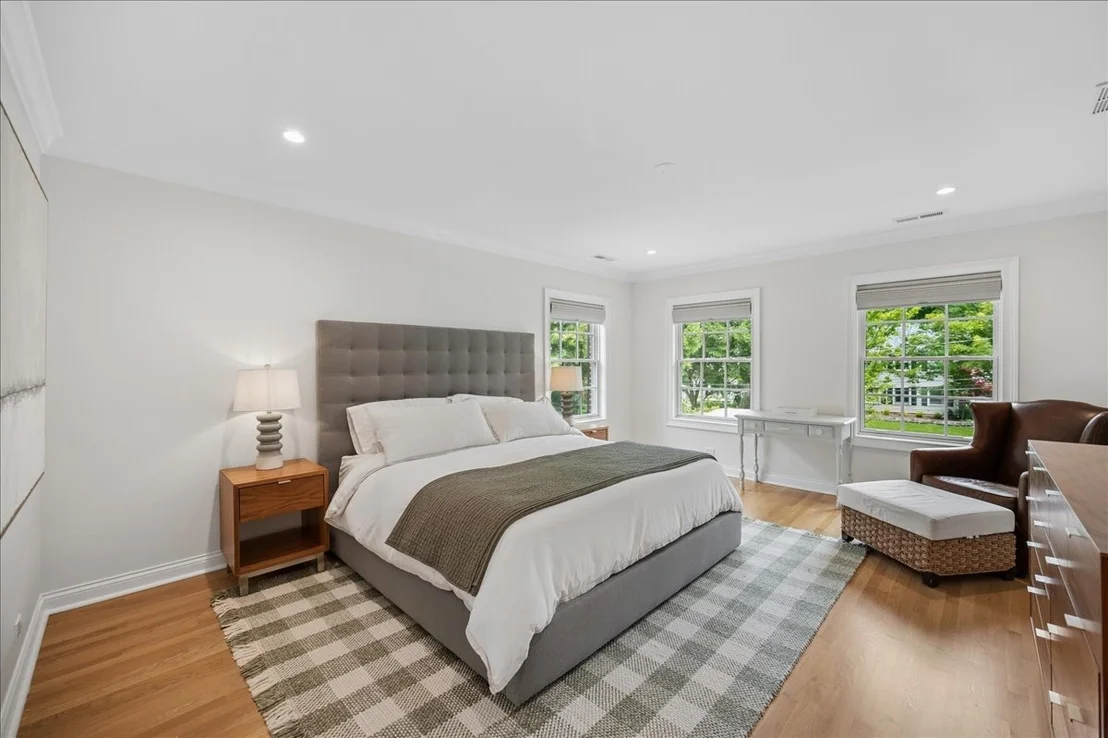 Photo of 792 Walden Road