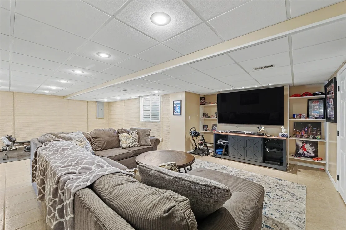 Photo of 359 E Meuser Drive
