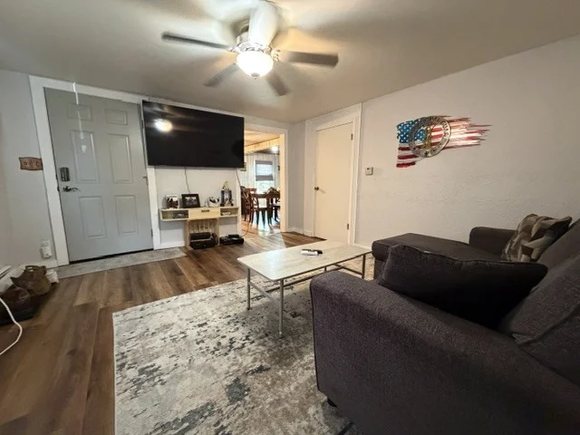 Photo of 307 Division Street
