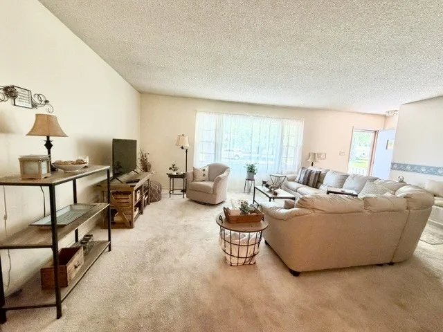 Photo of 1100 Meadowview Drive