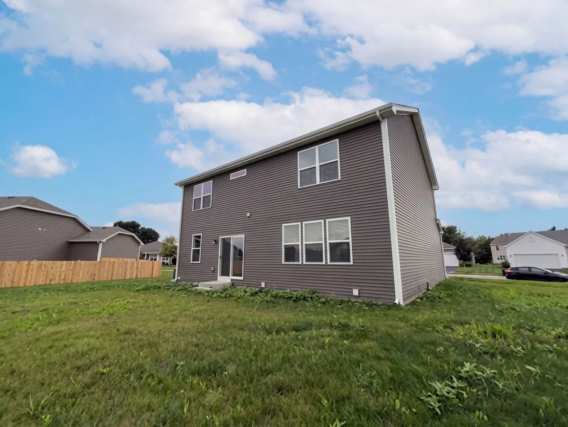 Photo of 418 Fairway Lane