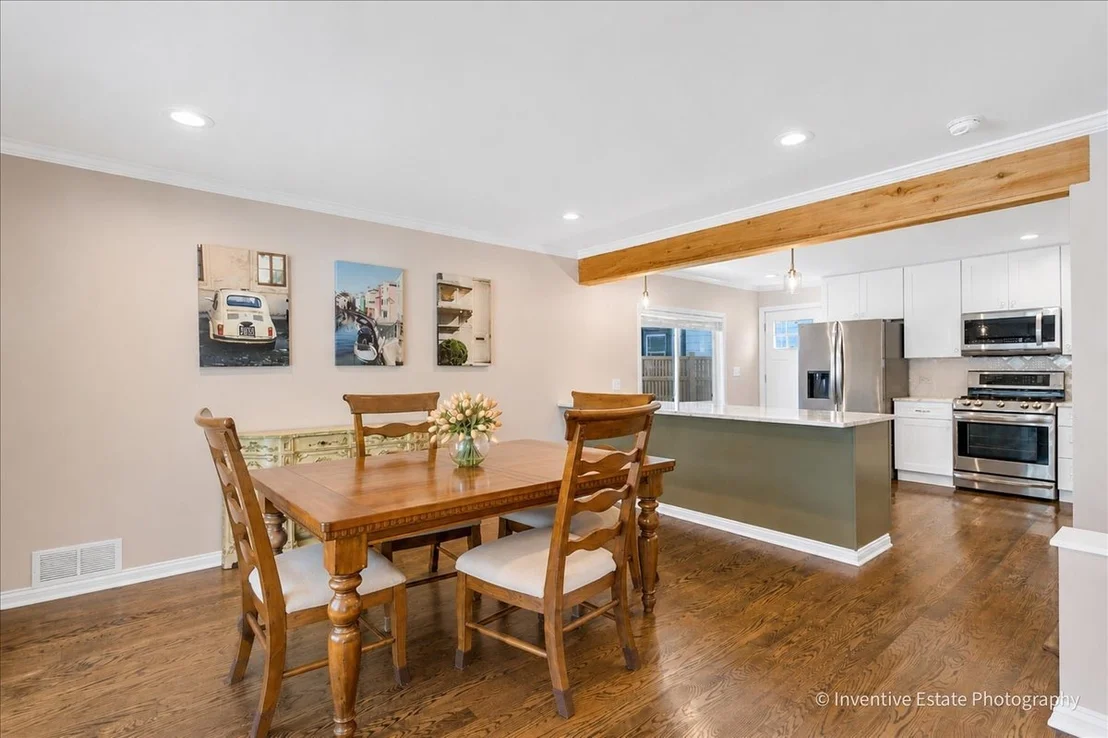 Photo of 331 W Hillside Avenue