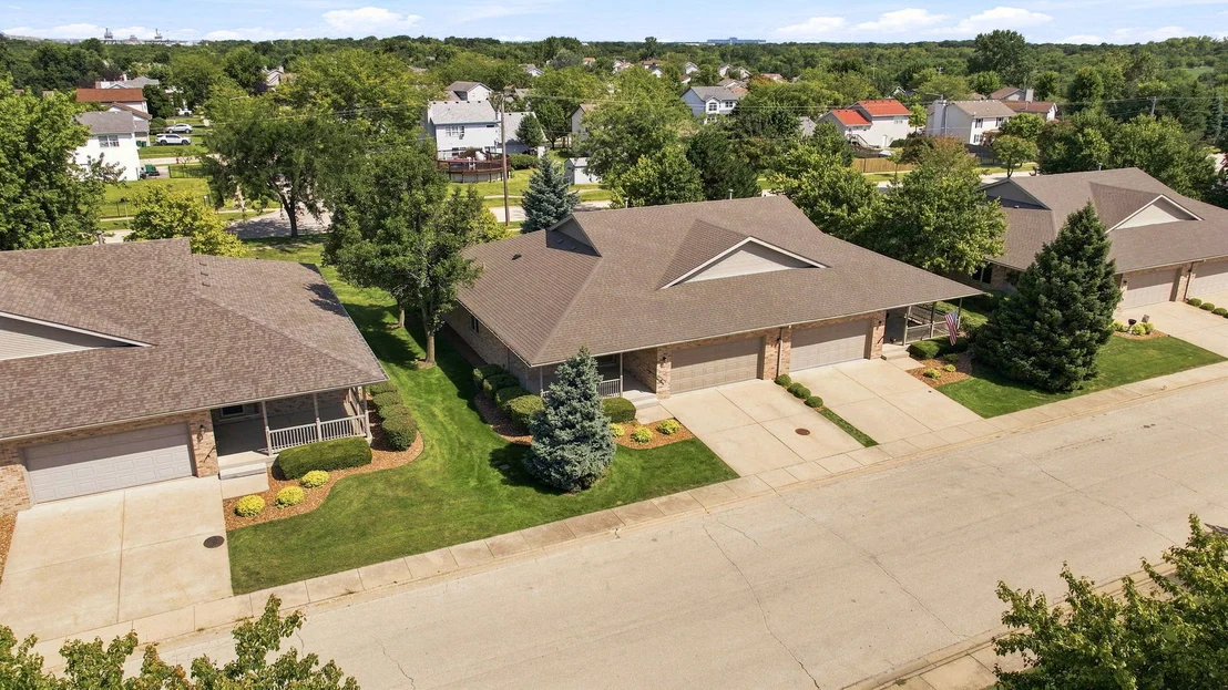 Photo of 211 Fox Run Drive
